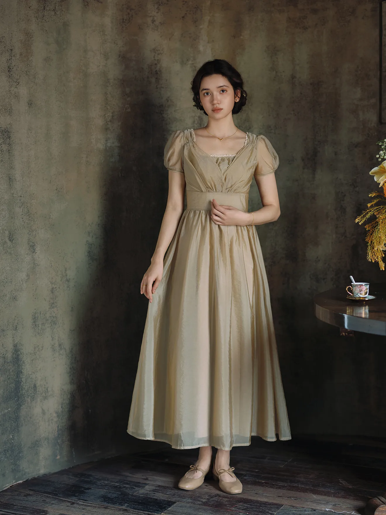 TIYIHAILEY Women Dress Puff Short Sleeve Long Maxi Ladies S-XL Vintage High Waist 2026 New Chiffon Summer Square Collar
TIYIHAILEY Women Dress Puff Short Sleeve Long Maxi Ladies S-XL Vintage High Waist 2026 New Chiffon Summer Square Collar