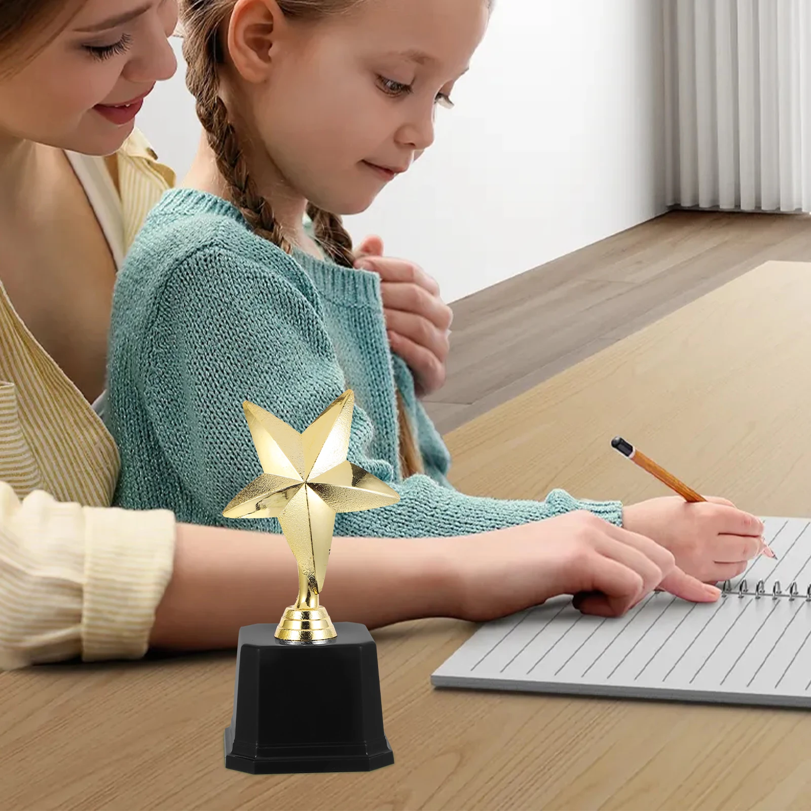 Plastic Star Trophy Pentagram Awards Decorations Prop Competition Game Reward Lightweight Durable Plastic Material
Plastic Star Trophy Pentagram Awards Decorations Prop Competition Game Reward Lightweight Durable Plastic Material