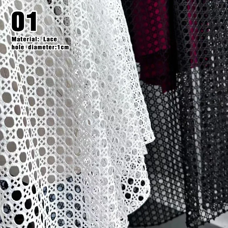 Hollow Texture Woven Mesh Fabric Black White Elastic Large Grid DIY Graduation Costume Design Fabric Stage Costume Sewing Cloth
Hollow Texture Woven Mesh Fabric Black White Elastic Large Grid DIY Graduation Costume Design Fabric Stage Costume Sewing Cloth