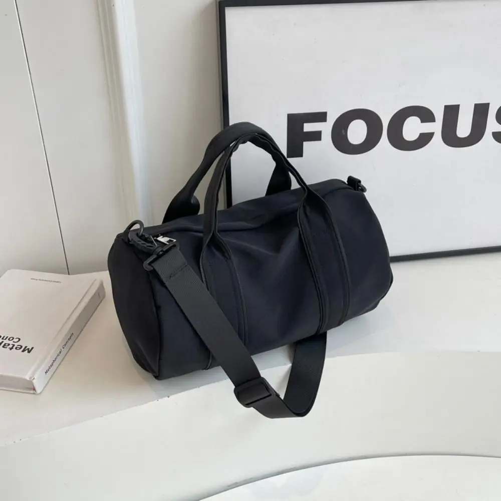 Fashionable Trendy Women's Fashion Shoulder Bags Casual Leisure Sport Gym Bags Zipper Handheld Crossbody Bags Camping
Fashionable Trendy Women's Fashion Shoulder Bags Casual Leisure Sport Gym Bags Zipper Handheld Crossbody Bags Camping