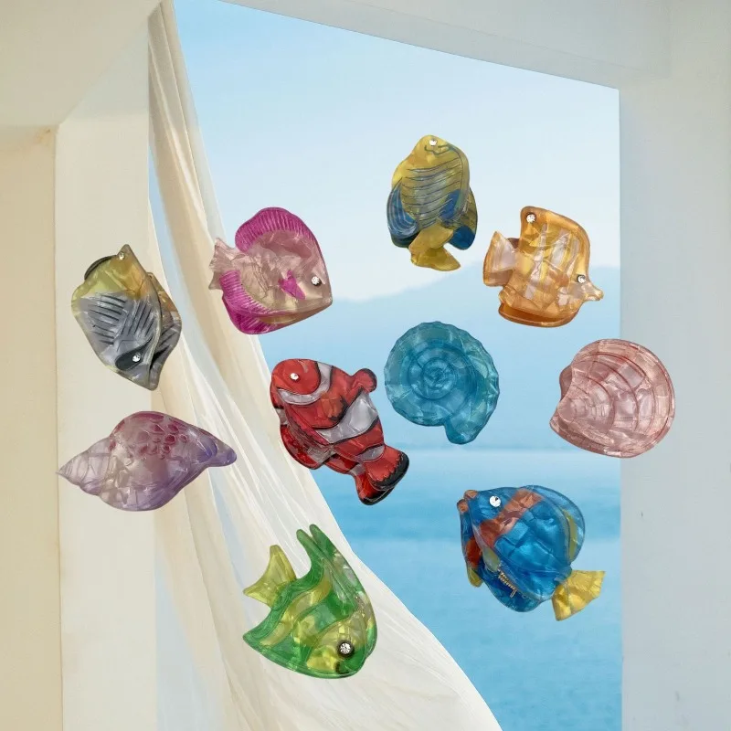 Exquisite Acrylic Seashell Hair Claw Mini Size Ocean Theme Side Clip for Women Girls Beach Vacation Stylish No Crease Must Have
Exquisite Acrylic Seashell Hair Claw Mini Size Ocean Theme Side Clip for Women Girls Beach Vacation Stylish No Crease Must Have
