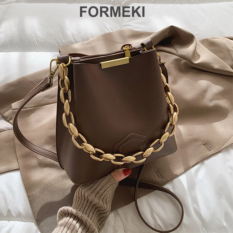 Formeki новая женская сумка Woamn ретро роскошный дизайн цепь женская сумка через плечо
Formeki новая женская сумка Woamn ретро роскошный дизайн цепь женская сумка через плечо