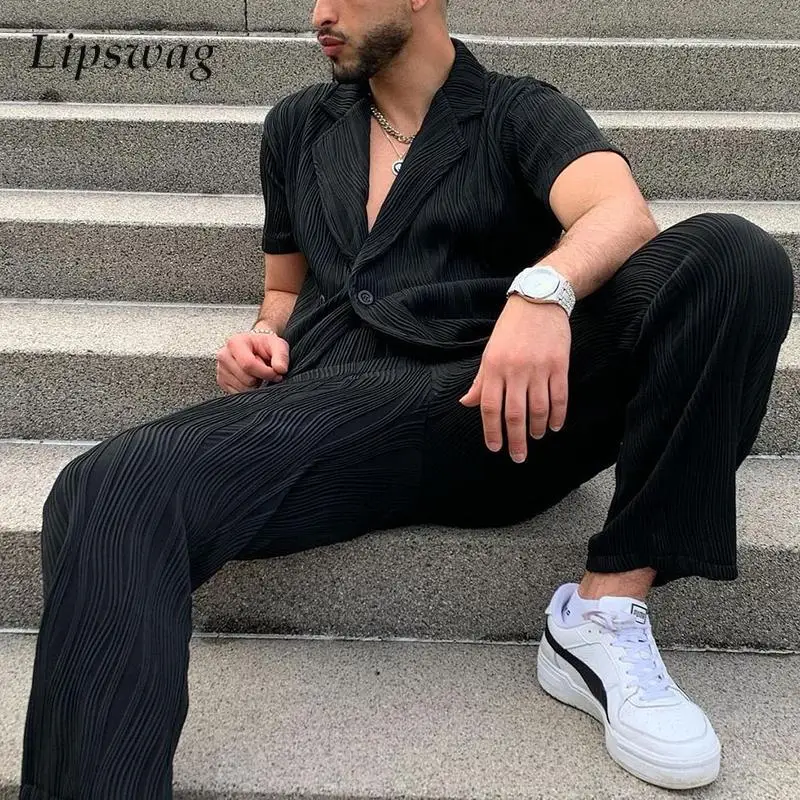 Summer Trendy Mens Two Piece Suits Fashionable Irregular Textured Jacquard Outfits Men Casual Short Sleeve Shirt And Pants Sets
Summer Trendy Mens Two Piece Suits Fashionable Irregular Textured Jacquard Outfits Men Casual Short Sleeve Shirt And Pants Sets