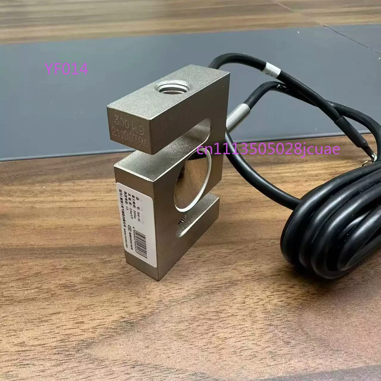 S Type Tensile Pressure Sensor High Precision Weighing Sensor For Hook Scale Industrial Force Measuring Equipment
S Type Tensile Pressure Sensor High Precision Weighing Sensor For Hook Scale Industrial Force Measuring Equipment