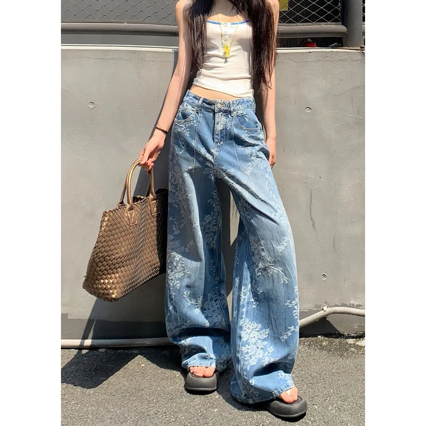 Women's Fashion Straight Jacquard Casual Denim Pants New Arrival Female Wide-leg Jeans Trendy Trousers 
Women's Fashion Straight Jacquard Casual Denim Pants New Arrival Female Wide-leg Jeans Trendy Trousers