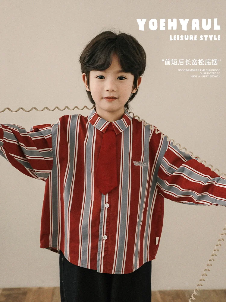 Boys' Retro Letter Patch Embroidered Vertical Stripe Handsome Shirt Spring New Children's Top Trend
Boys' Retro Letter Patch Embroidered Vertical Stripe Handsome Shirt Spring New Children's Top Trend