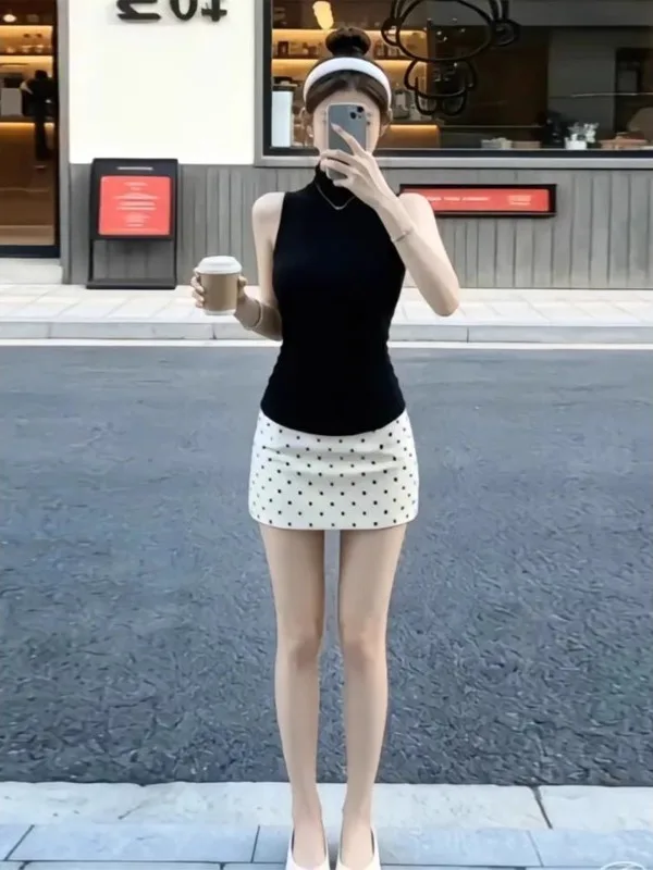 Stunning Black Sleeveless Vest Top And Polka Dot Wrap Skirt Set Women's Summer Fashion Ensemble High Waist Short Pants
Stunning Black Sleeveless Vest Top And Polka Dot Wrap Skirt Set Women's Summer Fashion Ensemble High Waist Short Pants