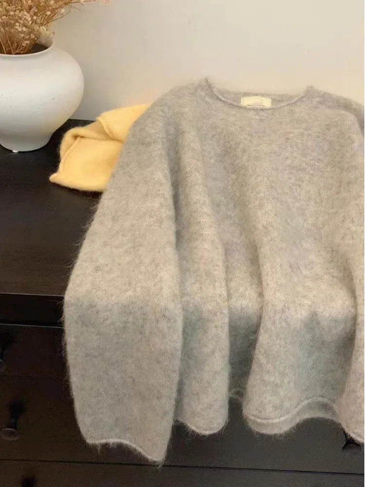 Женский утепленный вязаный свитер с длинными рукавами и круглым вырезом, свободный, комфортный, теплый, мягкий, осенне-зимний, в стиле оверсайз
Женский утепленный вязаный свитер с длинными рукавами и круглым вырезом, свободный, комфортный, теплый, мягкий, осенне-зимний, в стиле оверсайз