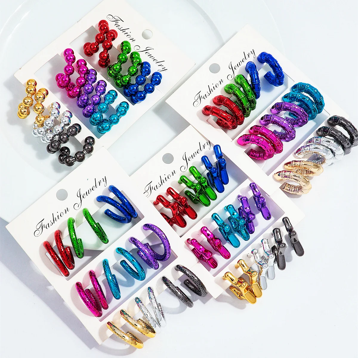 18pcs/lot Metallic Color Geometric Hoop Earrings for Women Vintage Irregular Circle Y2K Earring Huggies Party Jewelry Set Gifts
18pcs/lot Metallic Color Geometric Hoop Earrings for Women Vintage Irregular Circle Y2K Earring Huggies Party Jewelry Set Gifts