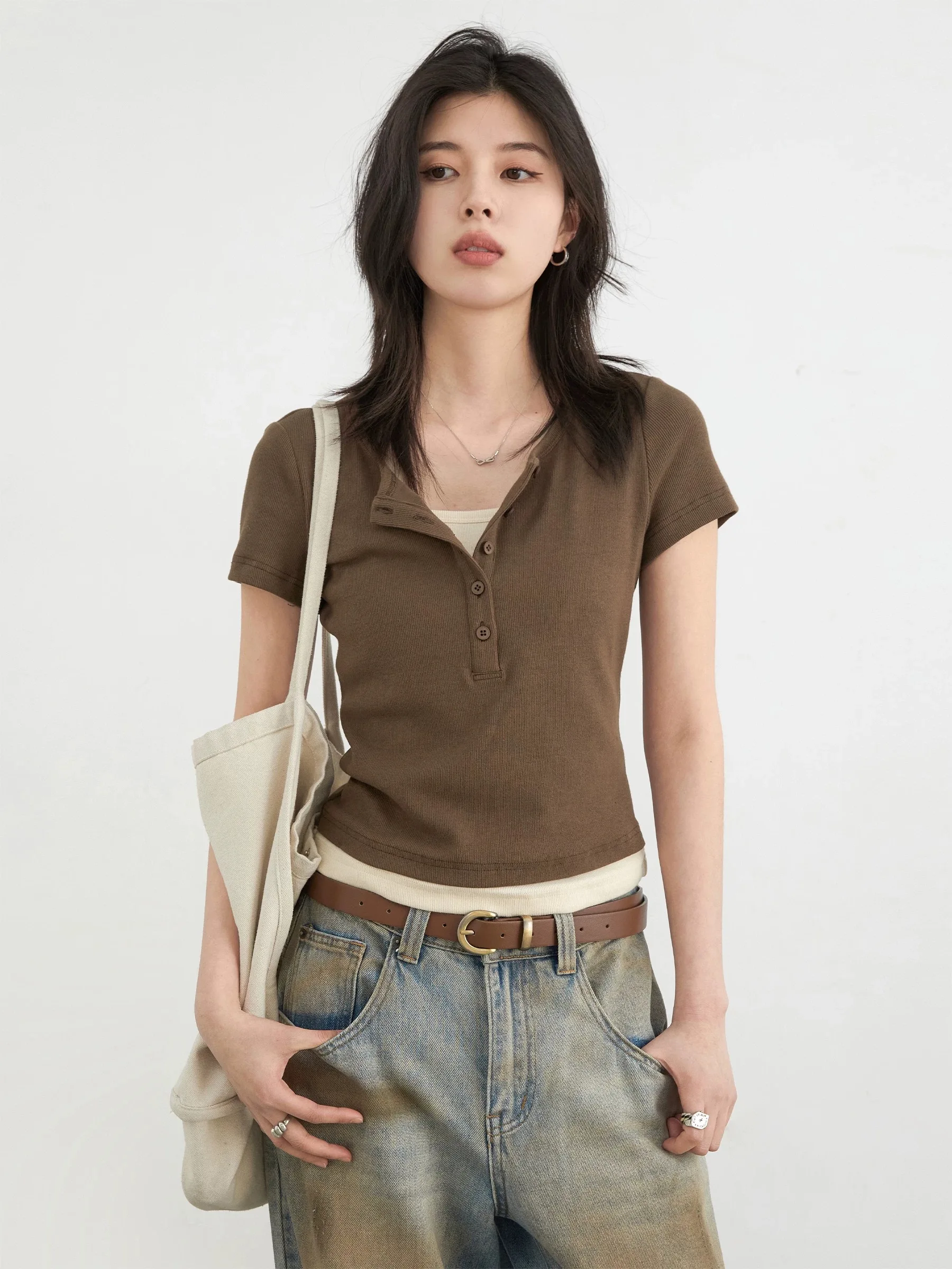 Summer New Style 95 Cotton Short Sleeve T-Shirt Women's Henry Collar Fake Two-Piece Color Slim Fit plus Size Top
Summer New Style 95 Cotton Short Sleeve T-Shirt Women's Henry Collar Fake Two-Piece Color Slim Fit plus Size Top