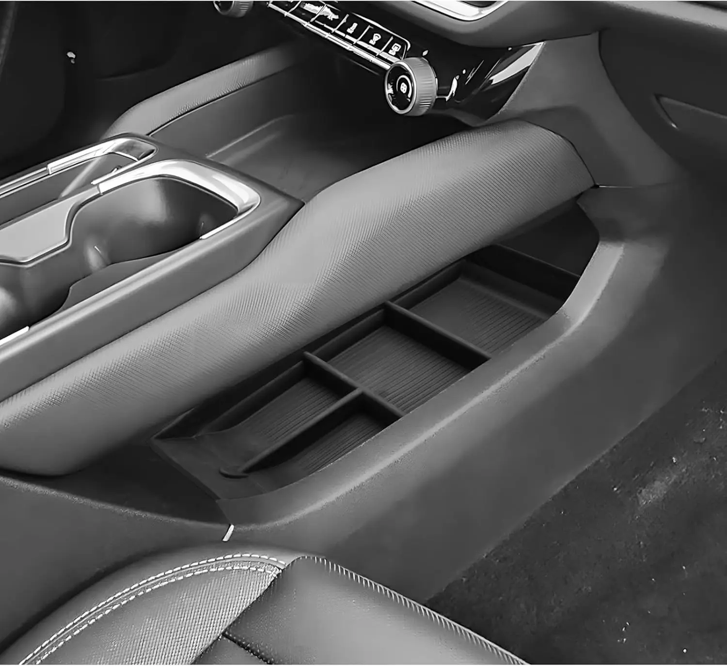 Lower Organizer Tray For 2024 2025 Chevrolet Equinox EV LT/RS Center Console Organizer Armrest Organizer Insert Tray Accessories
Lower Organizer Tray For 2024 2025 Chevrolet Equinox EV LT/RS Center Console Organizer Armrest Organizer Insert Tray Accessories