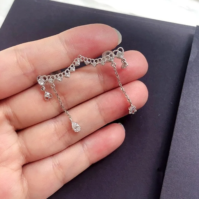New 925 Sterling Silver Stud Earrings Clear CZ Droplet Lace Tassel Elegant For Women Girl Gift Jewelry Dropshipping Wholesale
New 925 Sterling Silver Stud Earrings Clear CZ Droplet Lace Tassel Elegant For Women Girl Gift Jewelry Dropshipping Wholesale