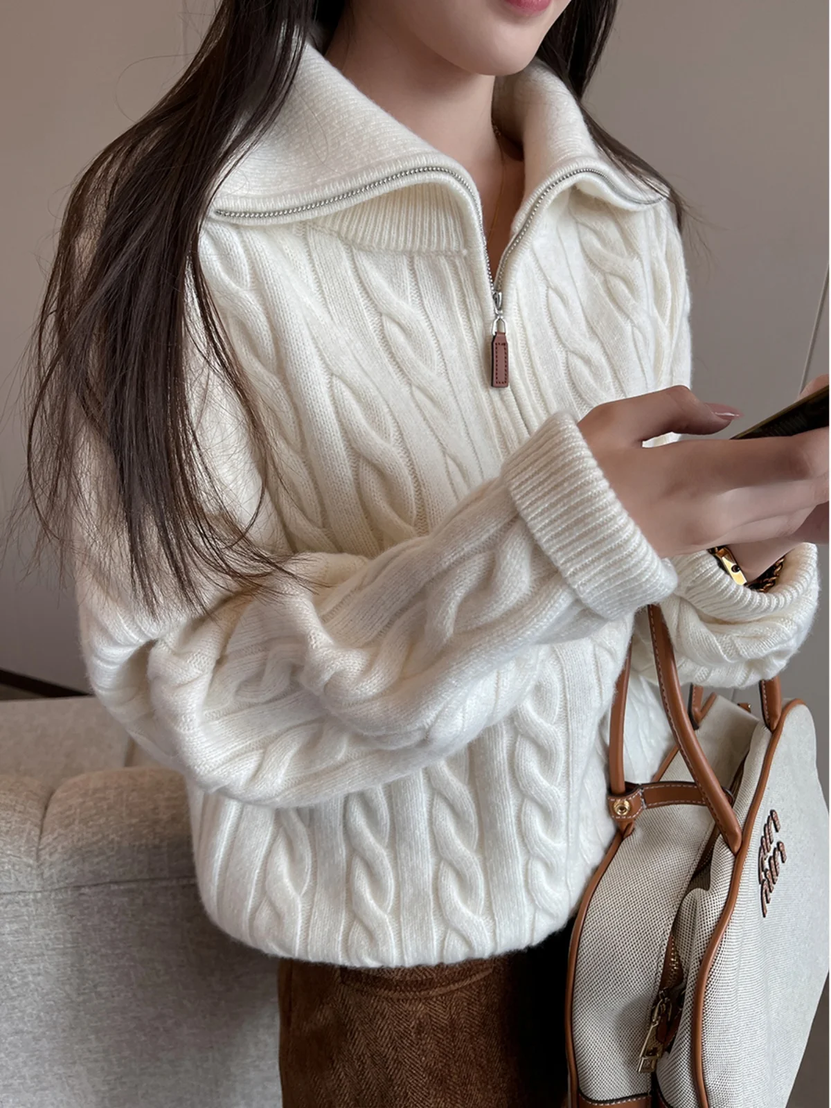 Women's Zipper Ne Knit Sweater Pastel Twist Gentle Overhead Autumn New Sle Loose Fit Long Sve Color
Women's Zipper Ne Knit Sweater Pastel Twist Gentle Overhead Autumn New Sle Loose Fit Long Sve Color