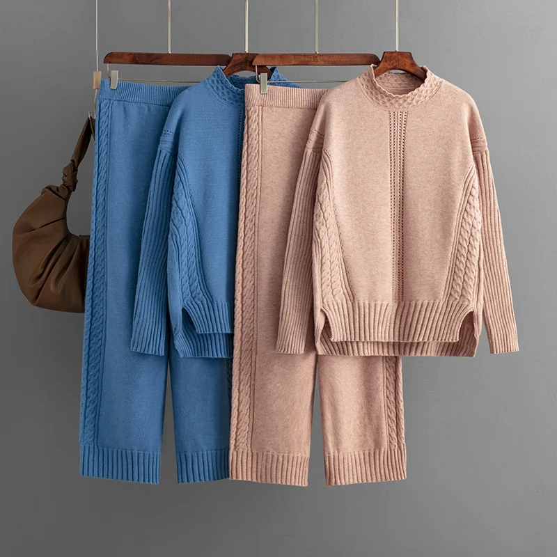 Fashion Suit Women, Autumn and Winter Casual Solid Color Loose Knitted Half Turtleneck Sweater Two-Piece Set
Fashion Suit Women, Autumn and Winter Casual Solid Color Loose Knitted Half Turtleneck Sweater Two-Piece Set