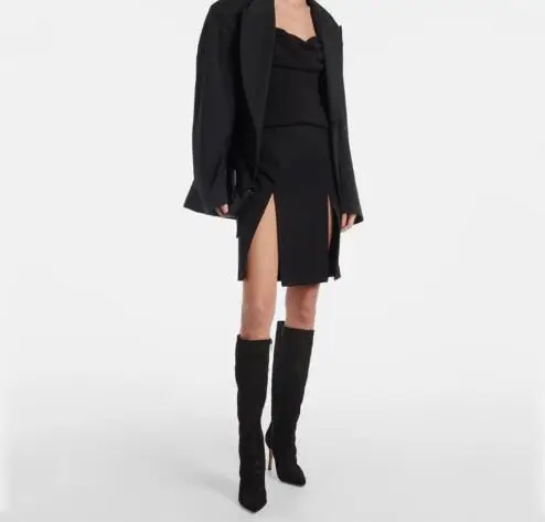 Black Lace Floral Embroidery Pointed Toe Zipper Side Stiletto Heel Slim Knee High Boots Women Fashion Run Way Long Botas Shoes
Black Lace Floral Embroidery Pointed Toe Zipper Side Stiletto Heel Slim Knee High Boots Women Fashion Run Way Long Botas Shoes