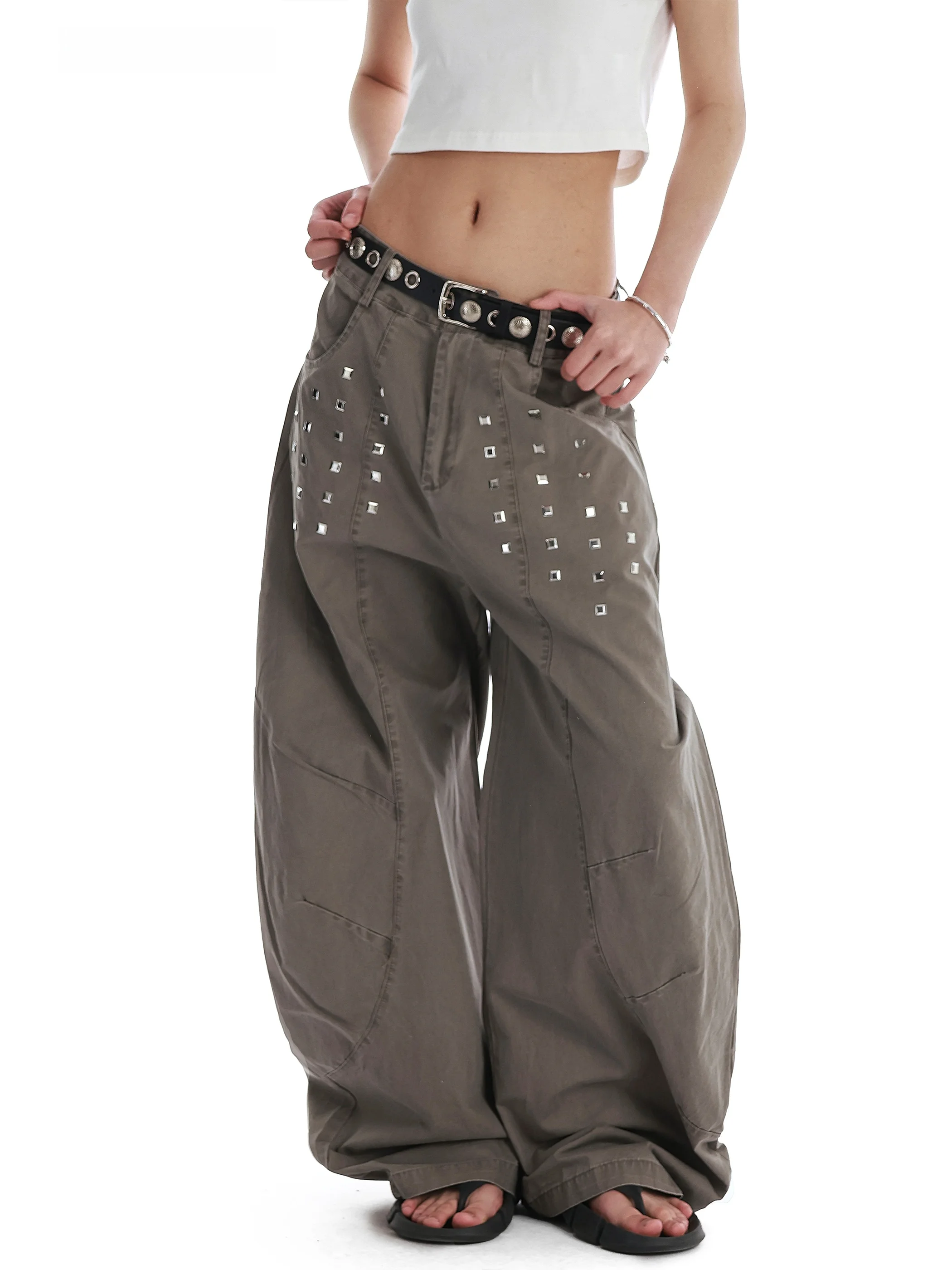 Vinmuk American Heavy Duty Rivet Bend Knife Deconstructed Work Pants Men's Retro Street Style Wide Leg Casual Trousers
Vinmuk American Heavy Duty Rivet Bend Knife Deconstructed Work Pants Men's Retro Street Style Wide Leg Casual Trousers