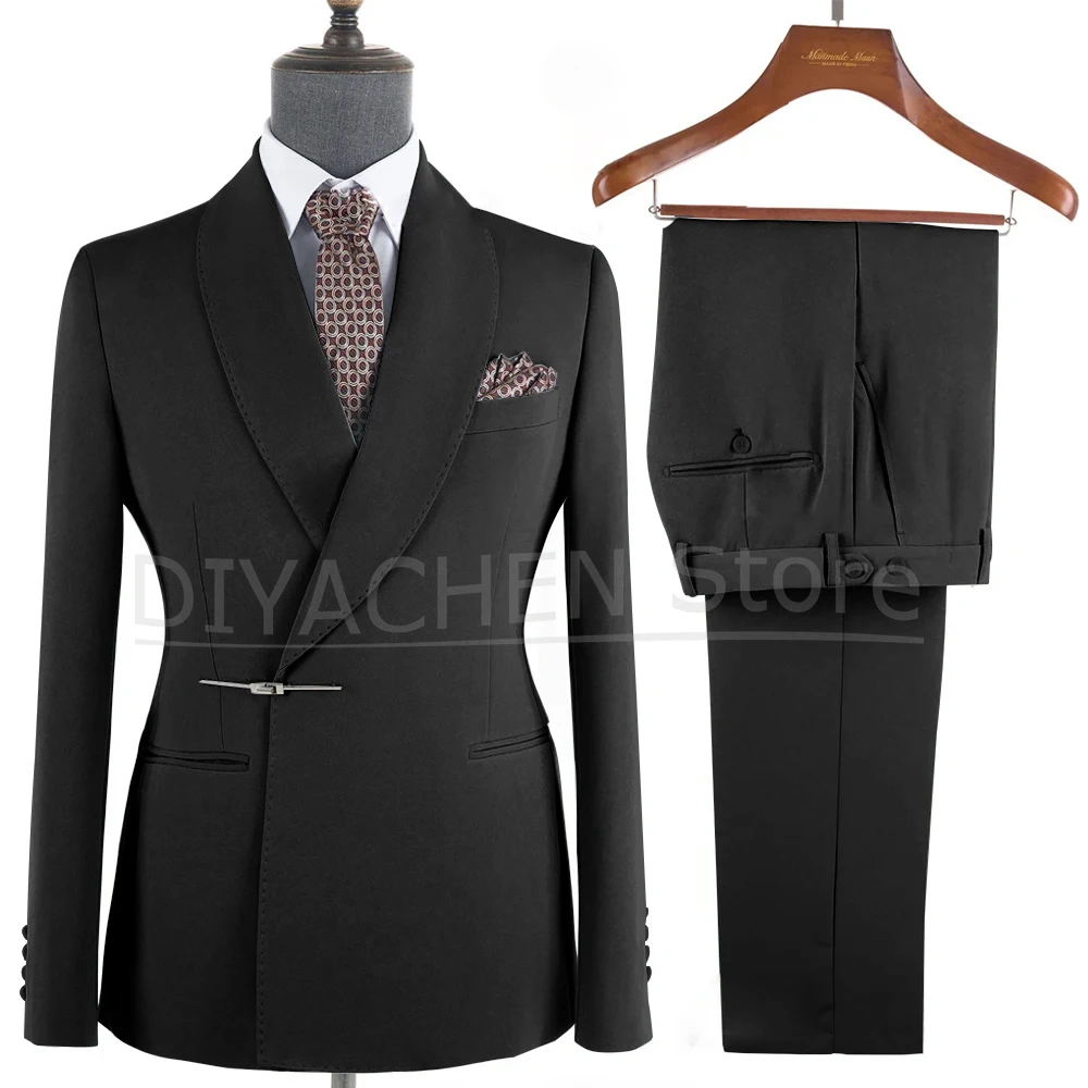 Men's Metal Button Suit Set with Shawl Lapel Elegant Formal Wear for Groom Wedding Business Party Prom Tuxedo (Blazer+Pants)
Men's Metal Button Suit Set with Shawl Lapel Elegant Formal Wear for Groom Wedding Business Party Prom Tuxedo (Blazer+Pants)