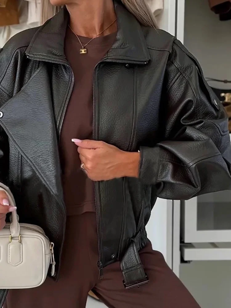 Autumn Winter Leather Long Sleeved Jacket Fashion Lapel Zipper PU Commuting Coat Women's Elegant Motorcycle Slim Fit Outerwear
Autumn Winter Leather Long Sleeved Jacket Fashion Lapel Zipper PU Commuting Coat Women's Elegant Motorcycle Slim Fit Outerwear