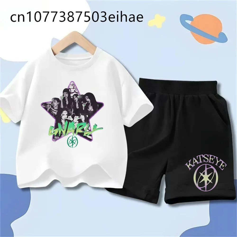 Katseye Funny Print Toddler Kids Costume Boys Girls Short Sleeve T-shirt + Shorts Cartoon Summer Sportswear Clothing Set
Katseye Funny Print Toddler Kids Costume Boys Girls Short Sleeve T-shirt + Shorts Cartoon Summer Sportswear Clothing Set