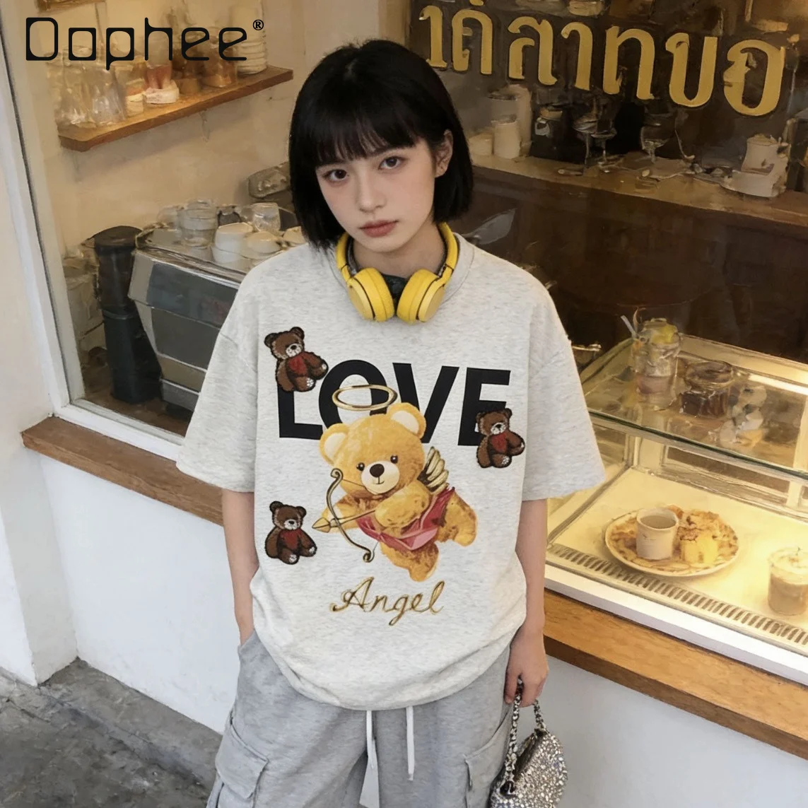 Korean Version Age-Reducing Cute Bear Embroidered Patch Printed Loose Mid-Length Cotton Short-Sleeved T-Shirt Women 2026 New
Korean Version Age-Reducing Cute Bear Embroidered Patch Printed Loose Mid-Length Cotton Short-Sleeved T-Shirt Women 2026 New