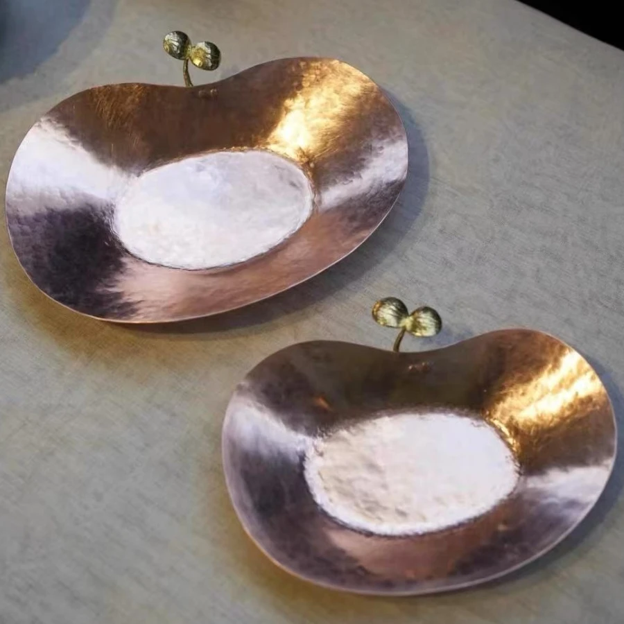 Vintage Engraving Irregular Shape Texture Copper Cake Tray,Creativity Cheese 25 cm Fruit Plate,Snack Disc Home Party Decoration
Vintage Engraving Irregular Shape Texture Copper Cake Tray,Creativity Cheese 25 cm Fruit Plate,Snack Disc Home Party Decoration