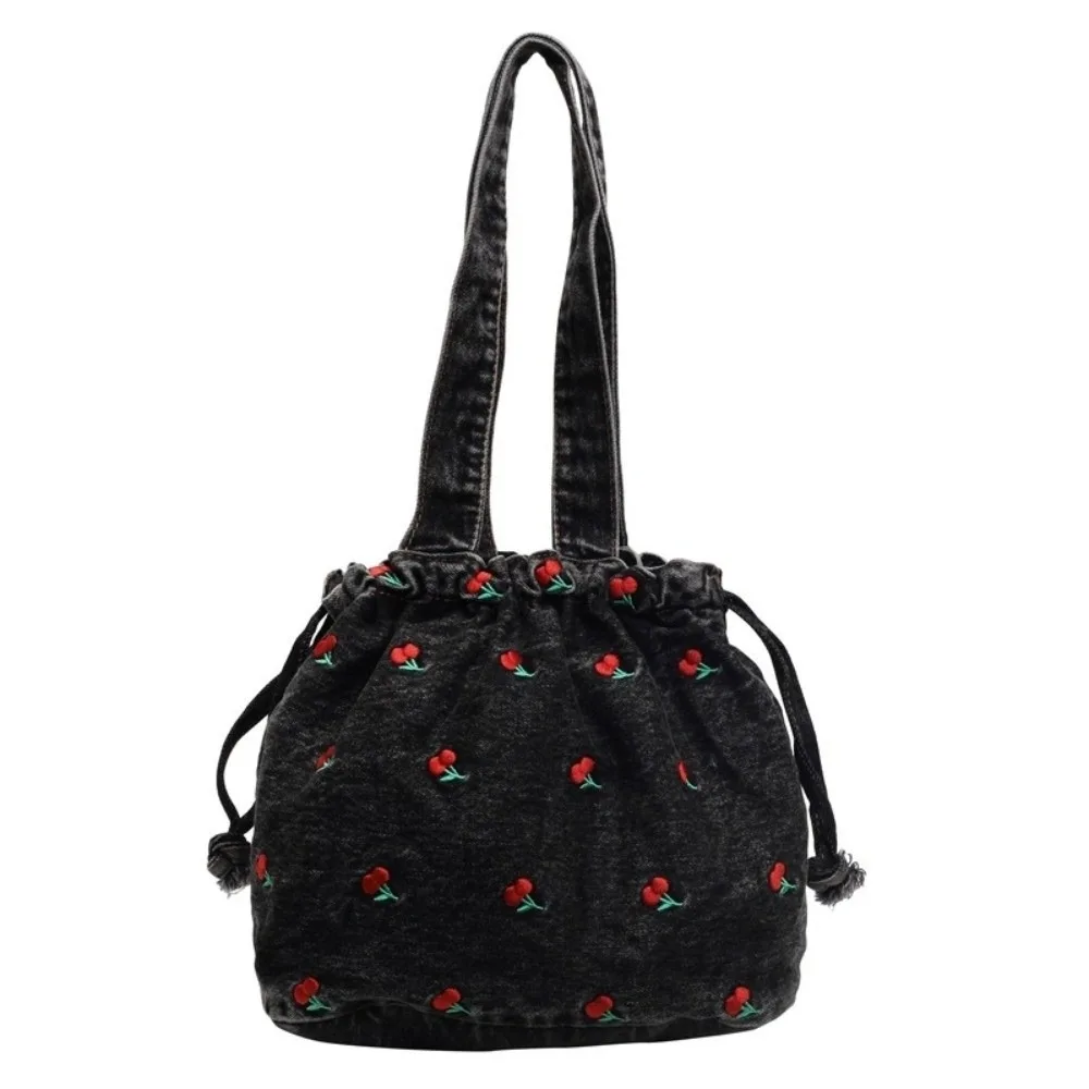 Adjustable Denim Shoulder Bag Drawstring Closure Polyester Lining Floral Printed Handbag Dark Blue Lightweight Tote Bag
Adjustable Denim Shoulder Bag Drawstring Closure Polyester Lining Floral Printed Handbag Dark Blue Lightweight Tote Bag