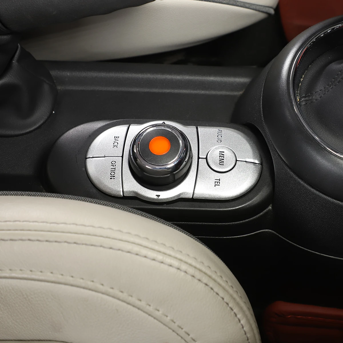 For MINI Cooper JCW F54 F55 F56 F60 2014-2021 Aluminum alloy Car Multimedia Button Stickers Decorative Stickers Car Accessories
For MINI Cooper JCW F54 F55 F56 F60 2014-2021 Aluminum alloy Car Multimedia Button Stickers Decorative Stickers Car Accessories