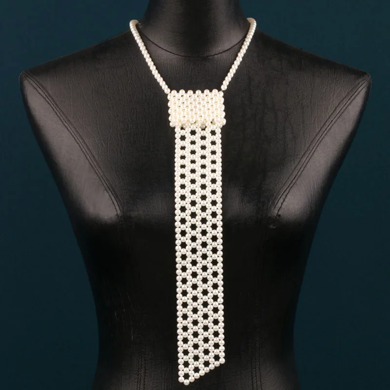 New Faux Pearl Tie, Hollow Woven Beaded Neckwear, Unisex Necklace, Perfect Accessory for Banquets, Parties and Festivals
New Faux Pearl Tie, Hollow Woven Beaded Neckwear, Unisex Necklace, Perfect Accessory for Banquets, Parties and Festivals