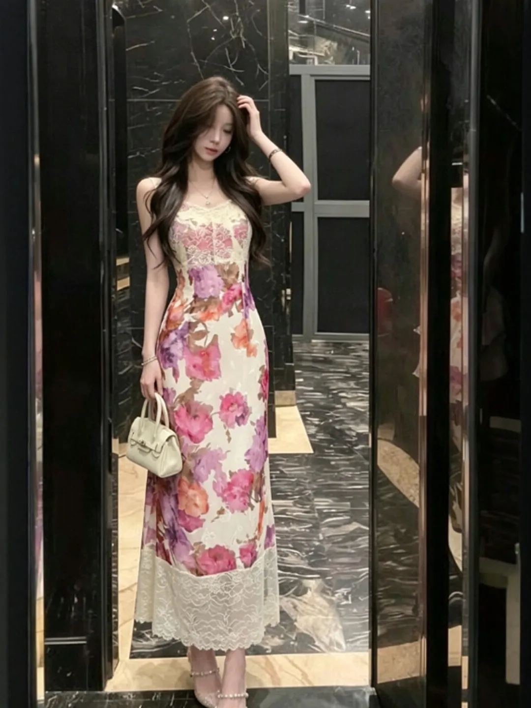 Retro Unique Beautiful Print Waist-Cinching Slimming Strap Long Dress Beach Vacation Dress Cotton Summer Midi Skirt Dress
Retro Unique Beautiful Print Waist-Cinching Slimming Strap Long Dress Beach Vacation Dress Cotton Summer Midi Skirt Dress