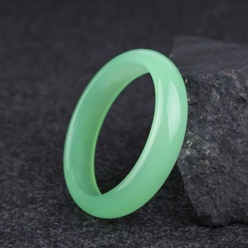 Natural Water Green Flat Bar Bracelet, Firefly Green Fashion Women's Jade Bracelet
Natural Water Green Flat Bar Bracelet, Firefly Green Fashion Women's Jade Bracelet