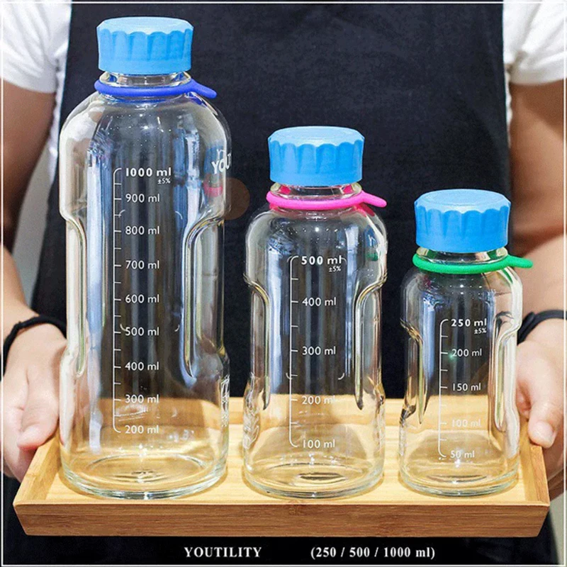 1pcs Glass Bottle, Youtility Blue Cap Reagent Bottle, Laboratory Sampling Tools, Juice/Coffee, Tea, Wine Storage
1pcs Glass Bottle, Youtility Blue Cap Reagent Bottle, Laboratory Sampling Tools, Juice/Coffee, Tea, Wine Storage