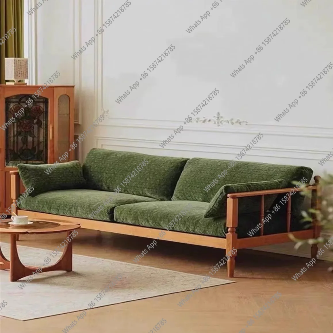 American retro style solid wood fabric sofa French living room single double three people green straight row sofa customization
American retro style solid wood fabric sofa French living room single double three people green straight row sofa customization