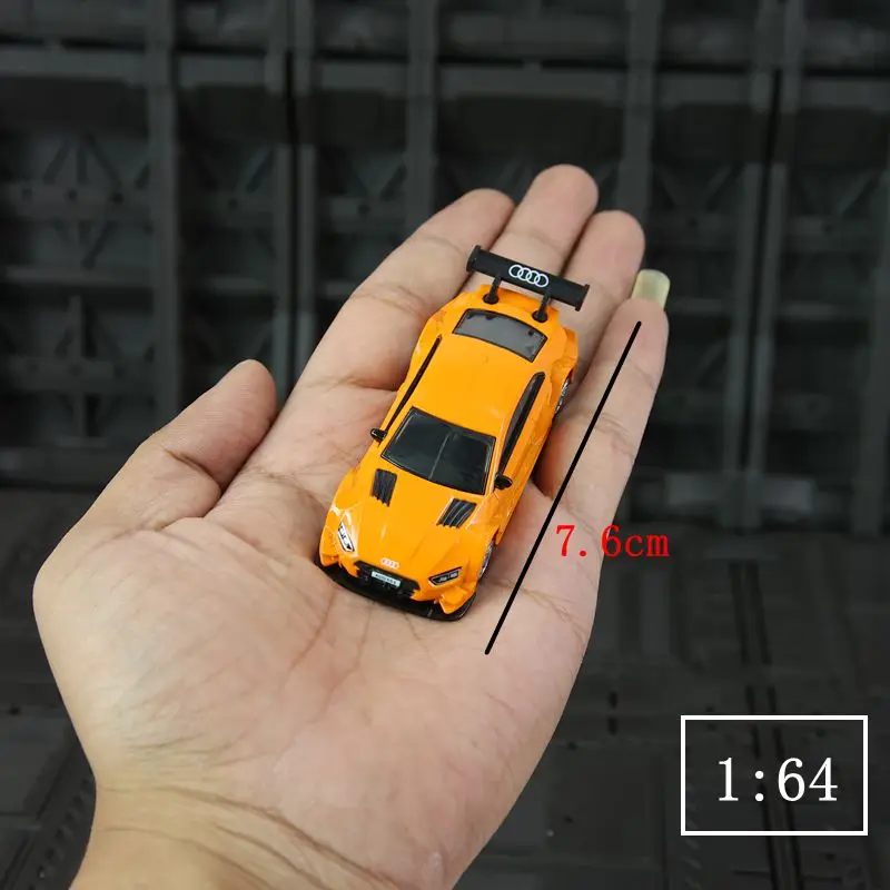 Модель гоночного автомобиля Audi RS5 из сплава, масштаб 1:64, статичная, коллекционная, отличный подарок.
Модель гоночного автомобиля Audi RS5 из сплава, масштаб 1:64, статичная, коллекционная, отличный подарок.