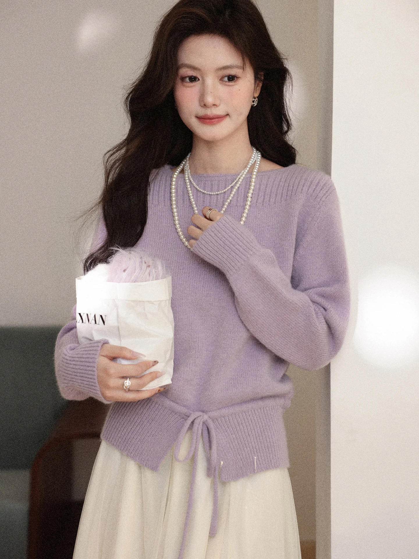 Вязаный свитер Ele Long Sve для женщин, осенне-зимний, модный дизайн, повседневный, для многослойного образа, качественный материал, прямой крой
Вязаный свитер Ele Long Sve для женщин, осенне-зимний, модный дизайн, повседневный, для многослойного образа, качественный материал, прямой крой