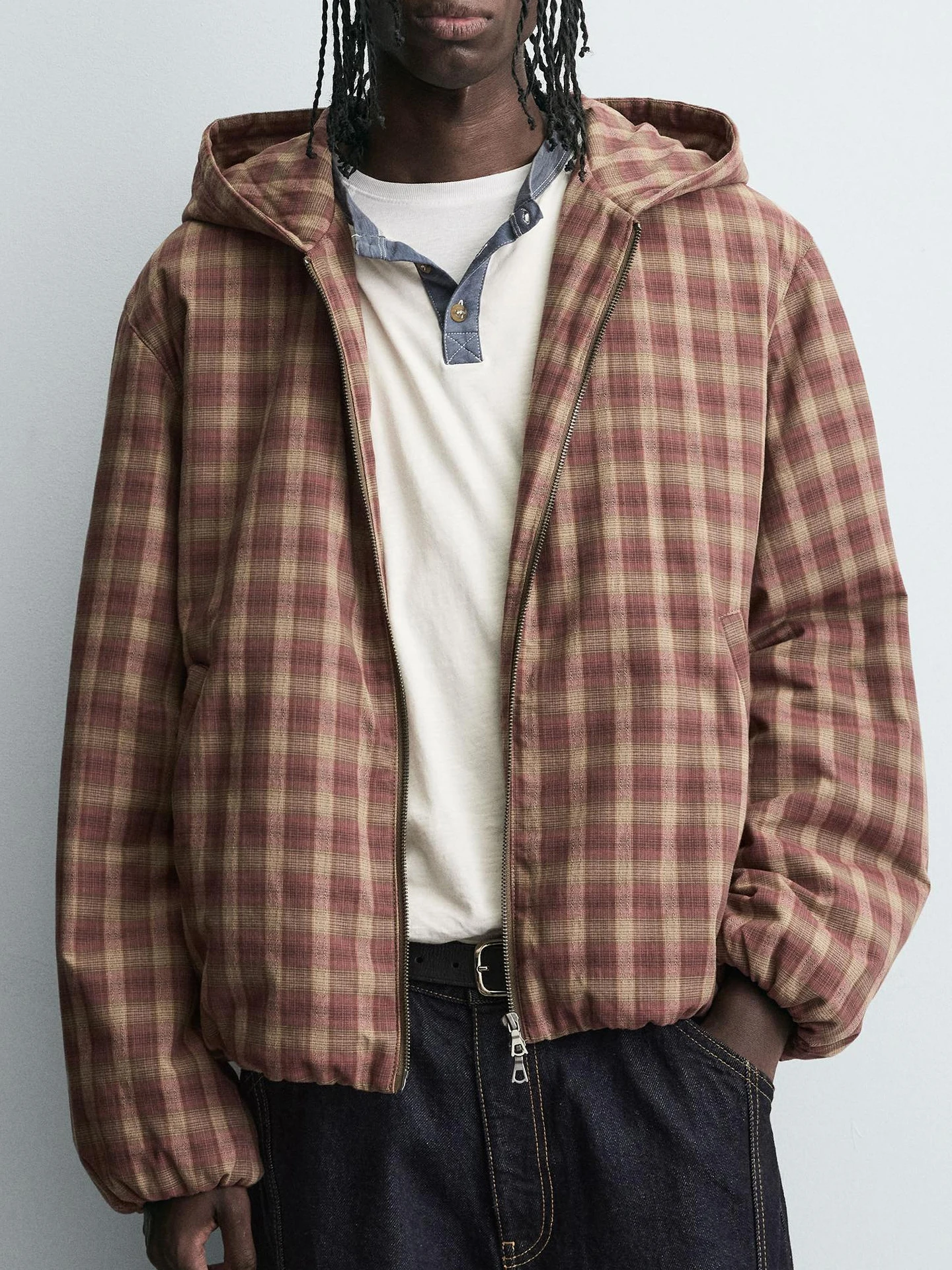 Хлопковое фланелевое клетчатое пальто с капюшоном, мужское свободное теплое повседневное пальто с длинной застежкой-молнией из полиэстера, внутреннее пальто
Хлопковое фланелевое клетчатое пальто с капюшоном, мужское свободное теплое повседневное пальто с длинной застежкой-молнией из полиэстера, внутреннее пальто