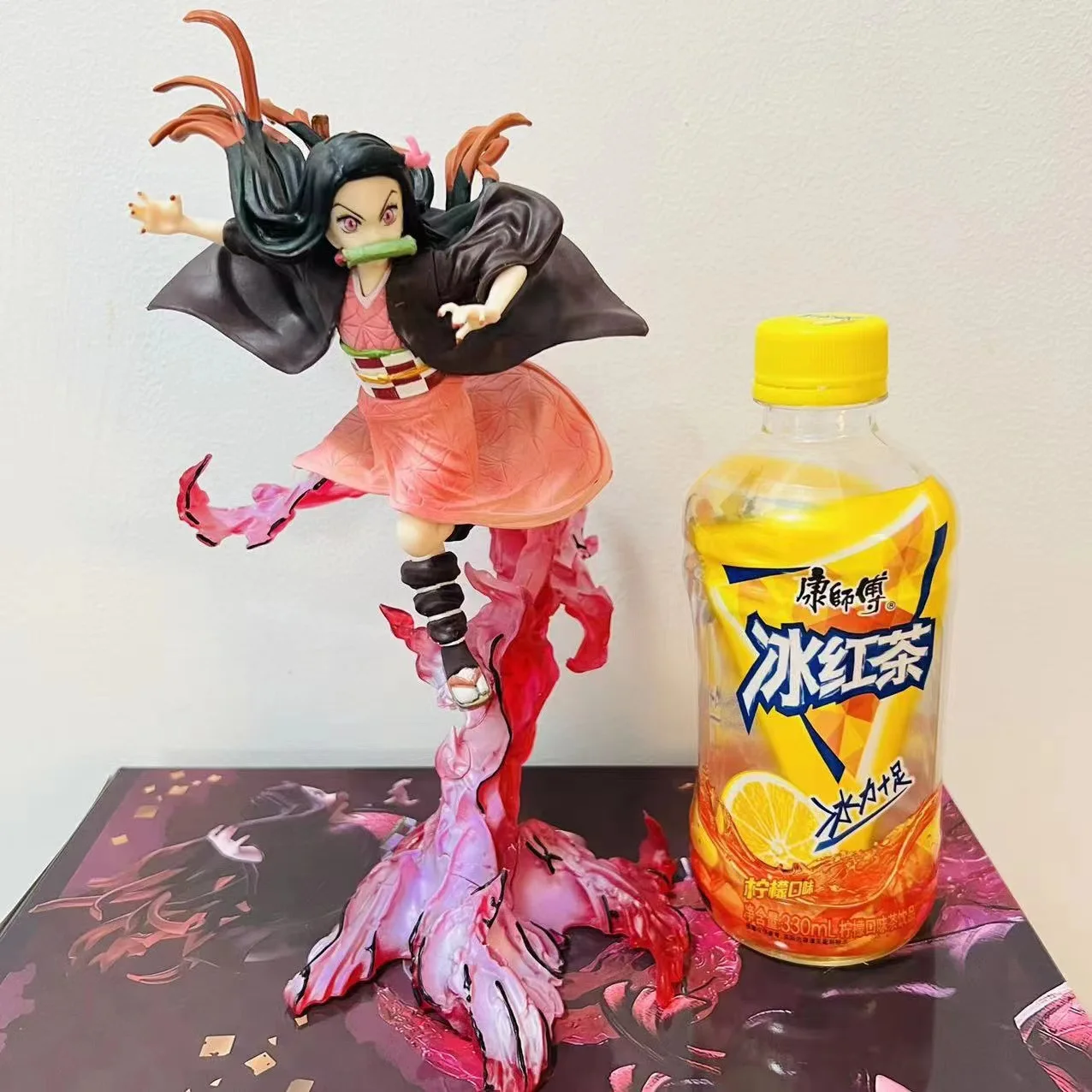 Фигурка аниме «Самурай дуэль» с солнечным лезвием и боевой позой, коллекция моделей из смолы, настольная статуя, подарок
Фигурка аниме «Самурай дуэль» с солнечным лезвием и боевой позой, коллекция моделей из смолы, настольная статуя, подарок