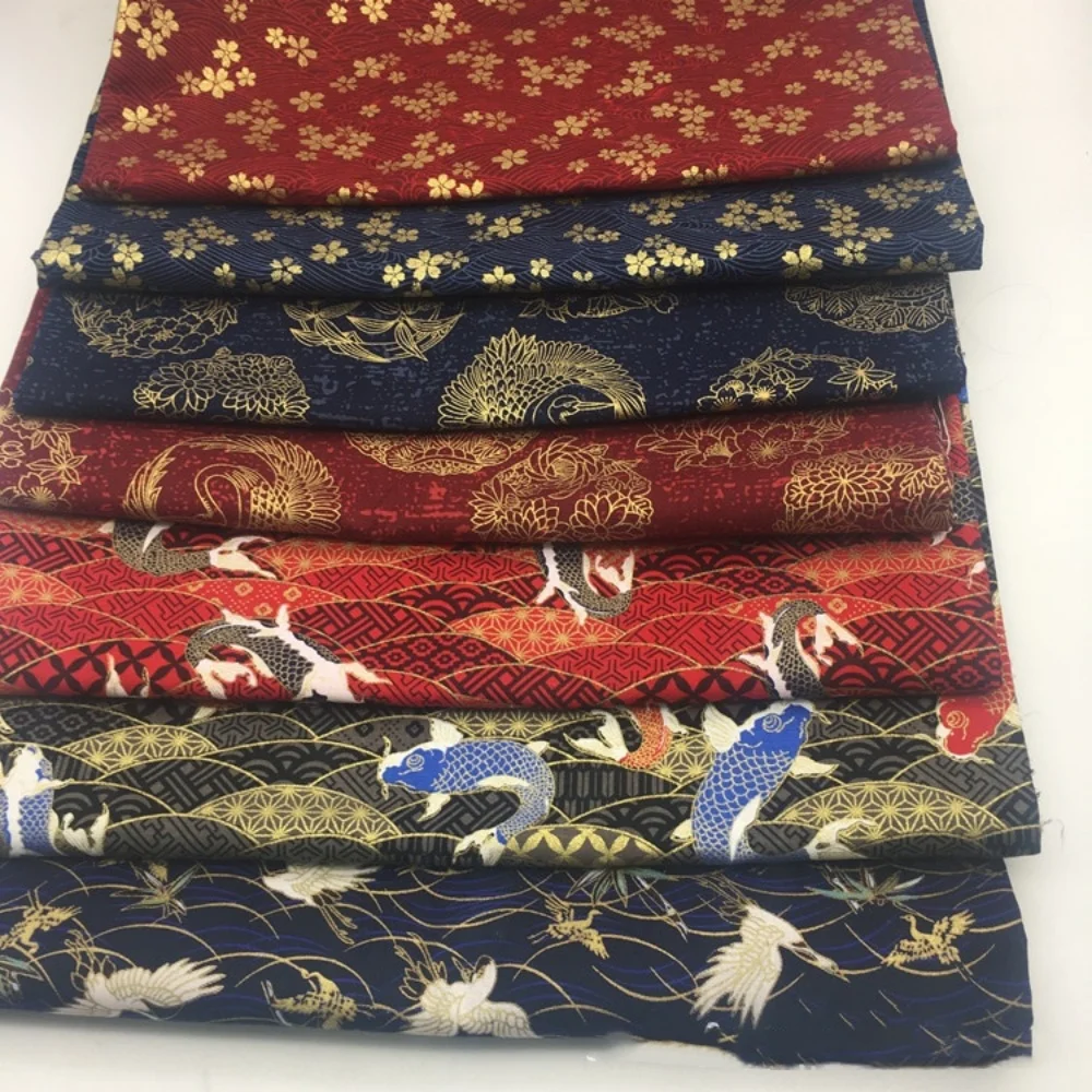 Японский хлопковый квадратный шарф, материал в стиле Furoshiki, упаковочная ткань с золотым принтом из фольги, ткань-кимоно полотняного плетения для DIY
Японский хлопковый квадратный шарф, материал в стиле Furoshiki, упаковочная ткань с золотым принтом из фольги, ткань-кимоно полотняного плетения для DIY