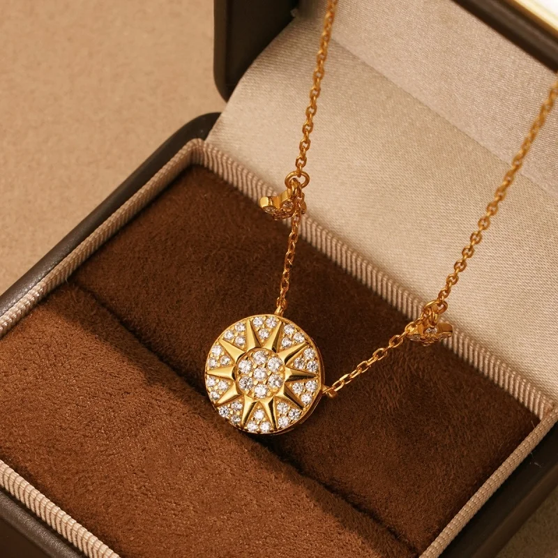 Fashion Gold Color Shiny Zircon Full Rhinestone Compass Women's Multi-Layer Wear Necklace Jewelry Gift
Fashion Gold Color Shiny Zircon Full Rhinestone Compass Women's Multi-Layer Wear Necklace Jewelry Gift