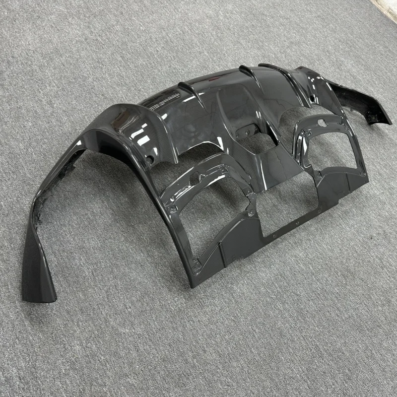 New Design Lightweight Kit for Ferrari FUV Purosangue Upgrade OEM Style 3K Plain Weave Dry Carbon Fiber Rear Diffuser
New Design Lightweight Kit for Ferrari FUV Purosangue Upgrade OEM Style 3K Plain Weave Dry Carbon Fiber Rear Diffuser