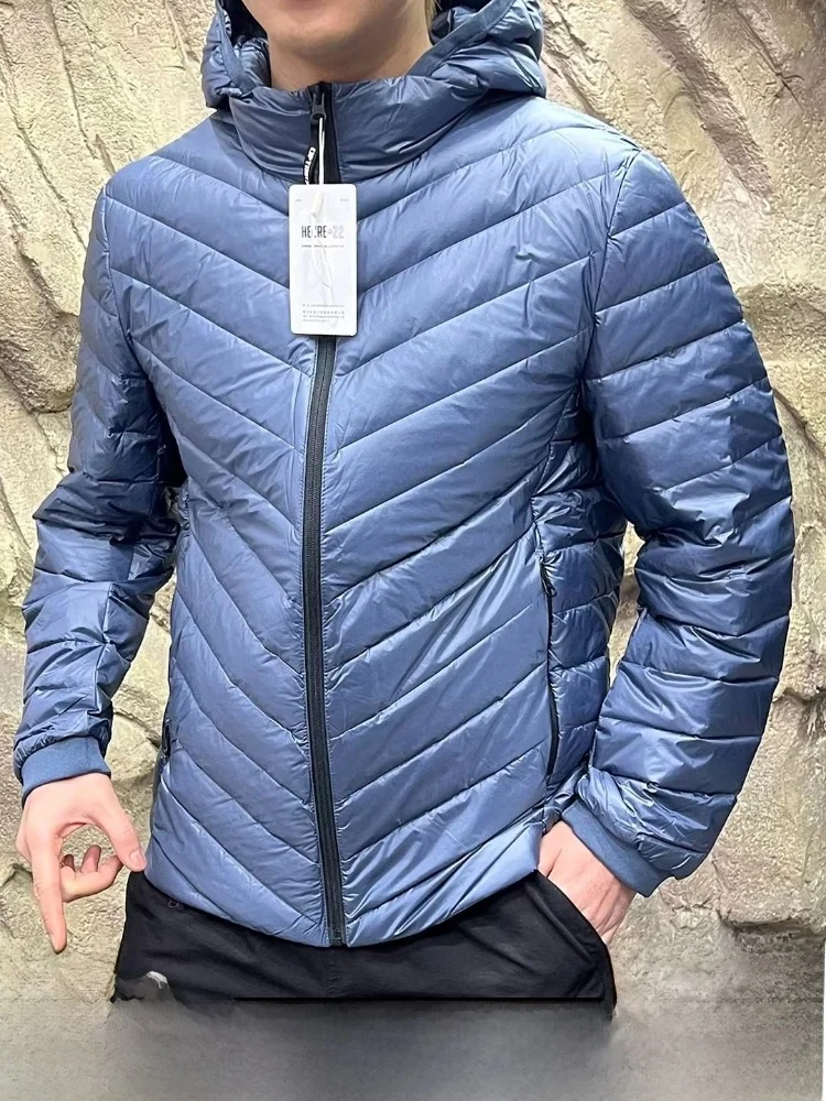 Мужской легкий уличный пуховик с капюшоном Jaet 90% белый Du down Casual Sle Regular Fit Long Sve на молнии
Мужской легкий уличный пуховик с капюшоном Jaet 90% белый Du down Casual Sle Regular Fit Long Sve на молнии