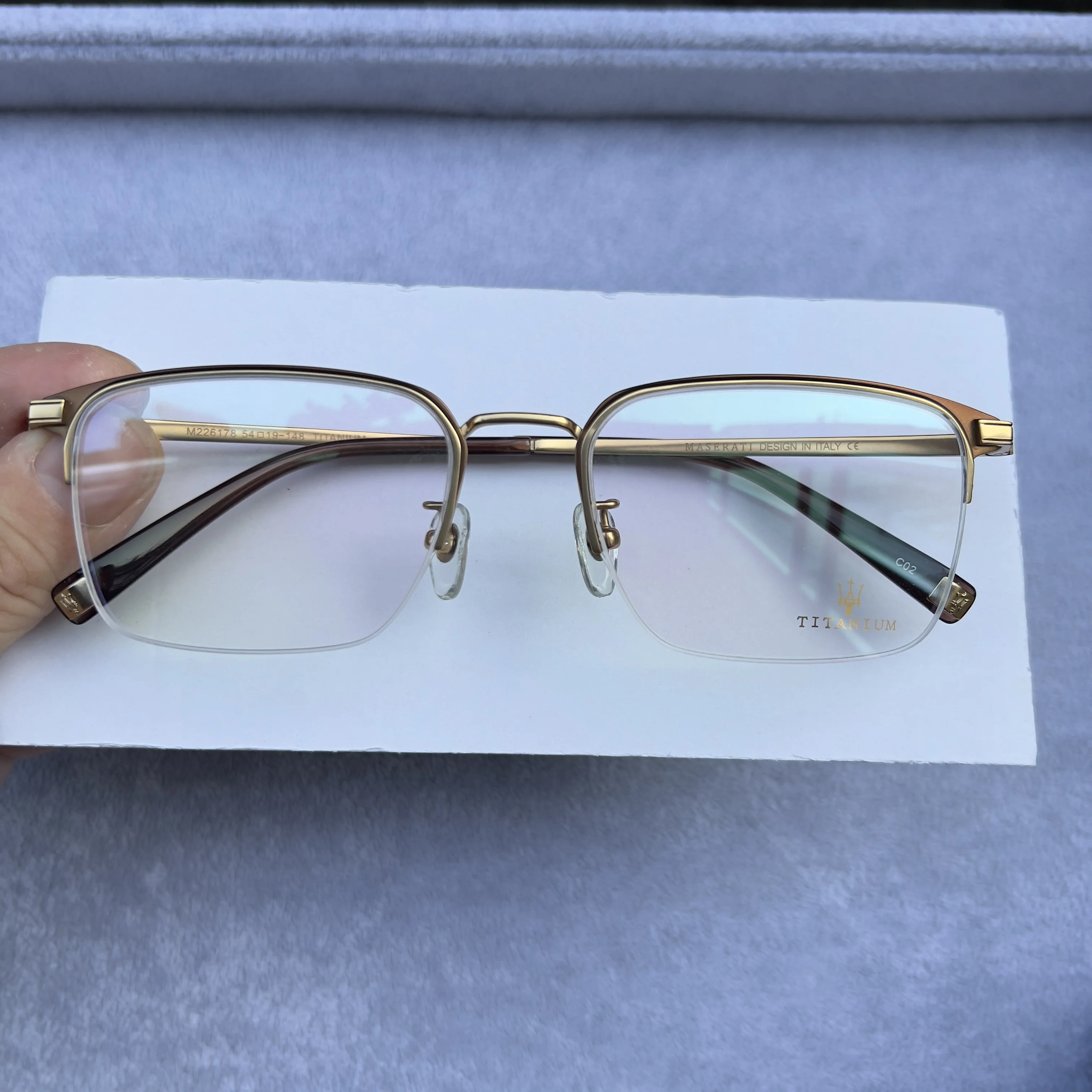 Men Luxury Brand Designer Pure Titanium Spectacles Myopia/Progressive Large Size Half Rim Glasses Frame Men
Men Luxury Brand Designer Pure Titanium Spectacles Myopia/Progressive Large Size Half Rim Glasses Frame Men