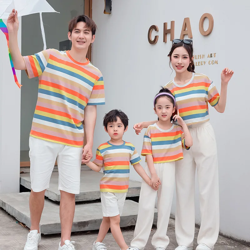 Family Matching Striped Outfits Mom and Daughter Tops Pants Two Piece Suit Dad and Son T Shirts Shorts Clothing Set 2 Pieces
Family Matching Striped Outfits Mom and Daughter Tops Pants Two Piece Suit Dad and Son T Shirts Shorts Clothing Set 2 Pieces