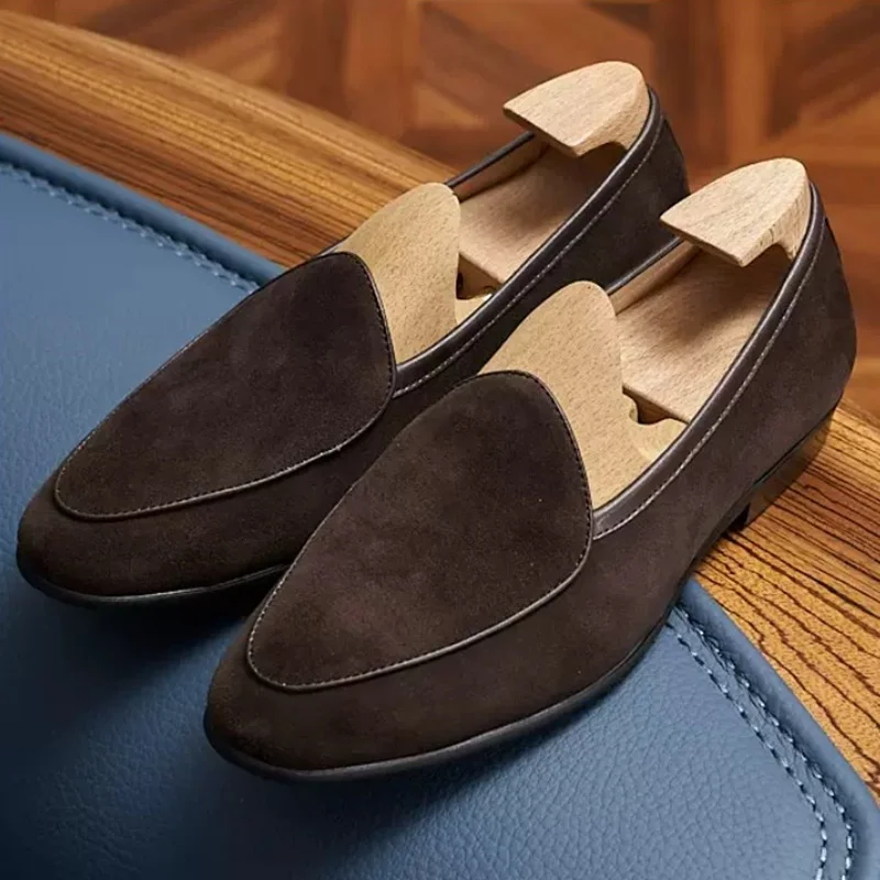 Business Casual Leather Shoes British Retro Suede Leather Loafers Men's Genuine Leather Breathable Versatile Slip-on Shoes
Business Casual Leather Shoes British Retro Suede Leather Loafers Men's Genuine Leather Breathable Versatile Slip-on Shoes