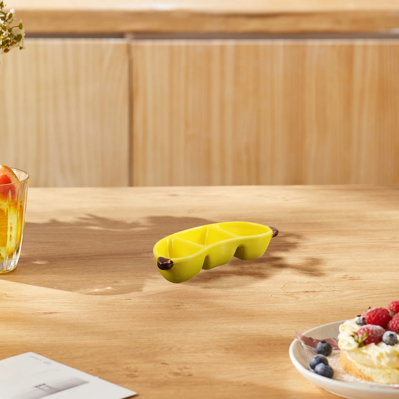 3 Compartment Ceramic Fruit Shaped Serving Tray - Banana Sauce Dish for Kids - Decorative Snack Plate Appetizer Bowl for Party
3 Compartment Ceramic Fruit Shaped Serving Tray - Banana Sauce Dish for Kids - Decorative Snack Plate Appetizer Bowl for Party