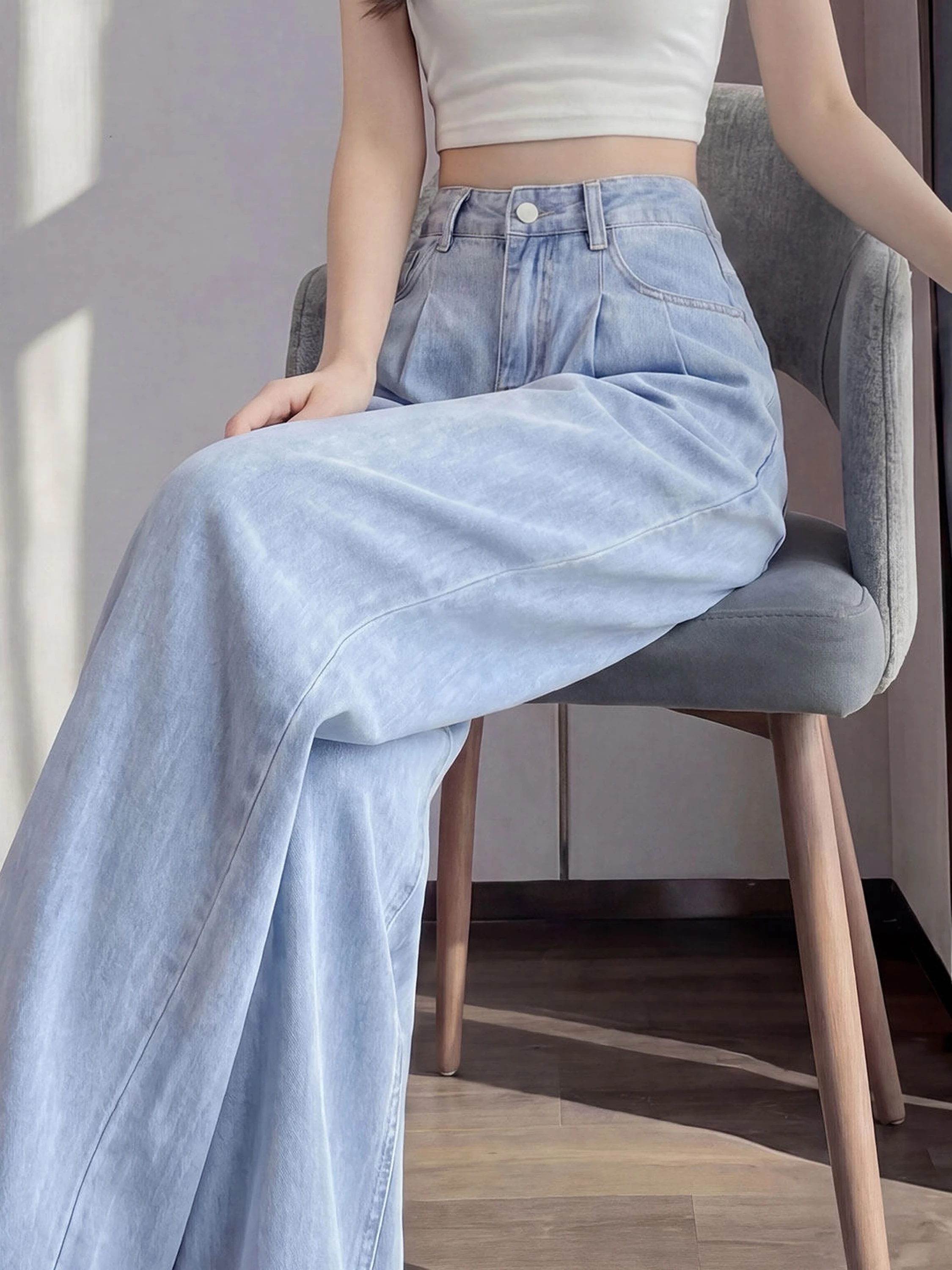 Light Blue Ice Silk Lyocell High Waist Wide Leg Jeans Women Summer 2026 New Straight Drapey Silk Pants Casual Commute Style
Light Blue Ice Silk Lyocell High Waist Wide Leg Jeans Women Summer 2026 New Straight Drapey Silk Pants Casual Commute Style