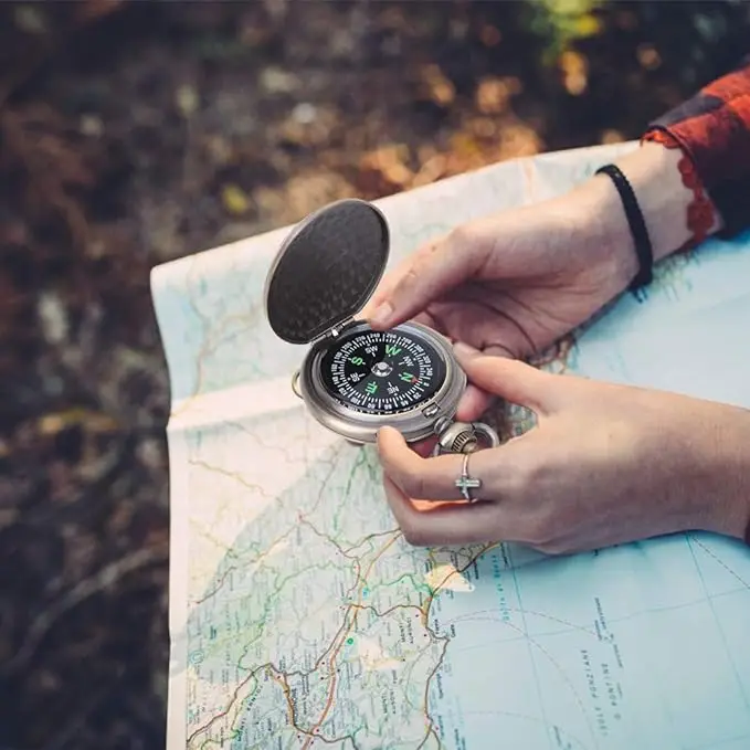 1 pcs Waterproof Compass - Multifunctional Zinc Alloy Classic Compass Hiking,Camping, Motoring,Camping
1 pcs Waterproof Compass - Multifunctional Zinc Alloy Classic Compass Hiking,Camping, Motoring,Camping