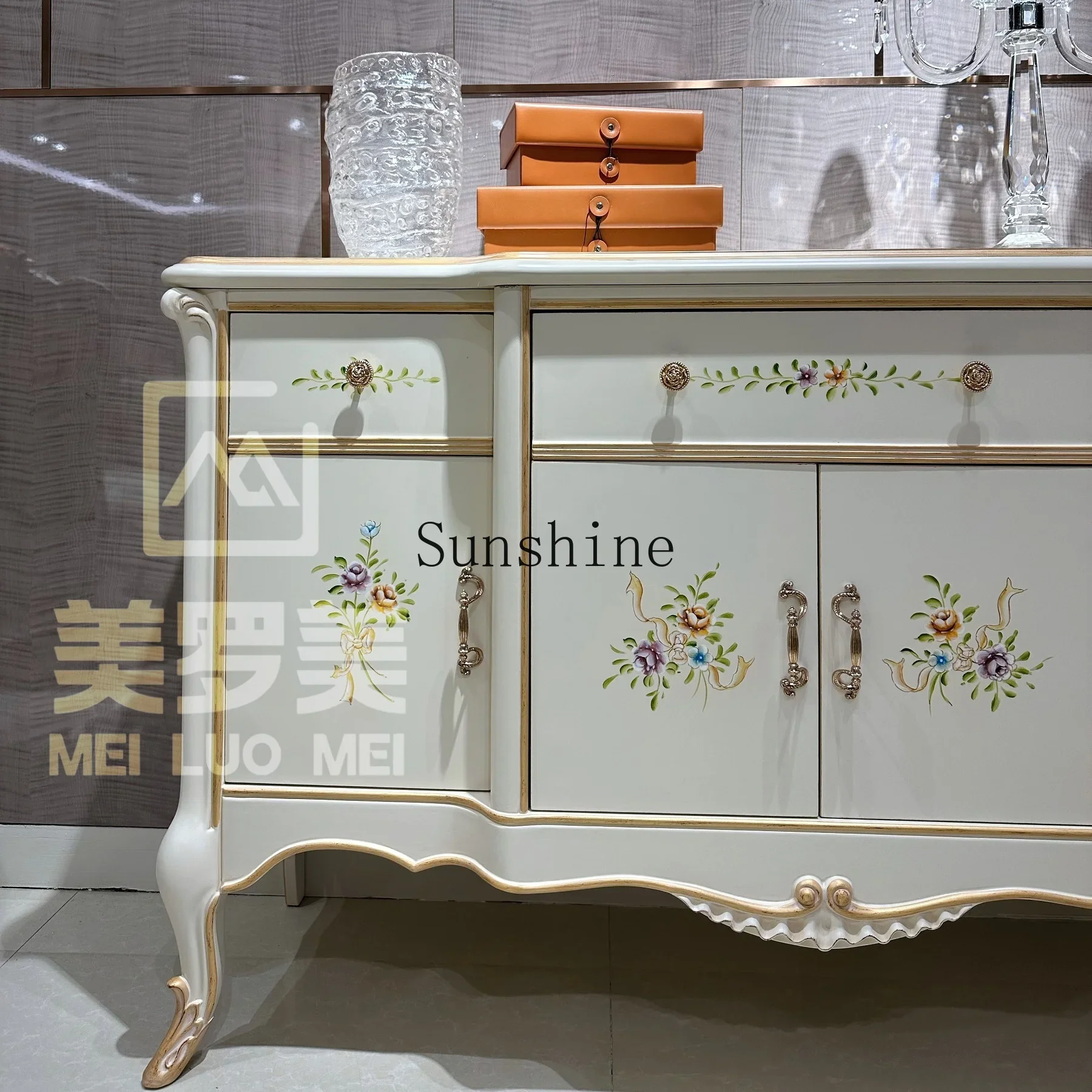 French retro palace solid wood painted TV cabinet palace storage storage porch
French retro palace solid wood painted TV cabinet palace storage storage porch