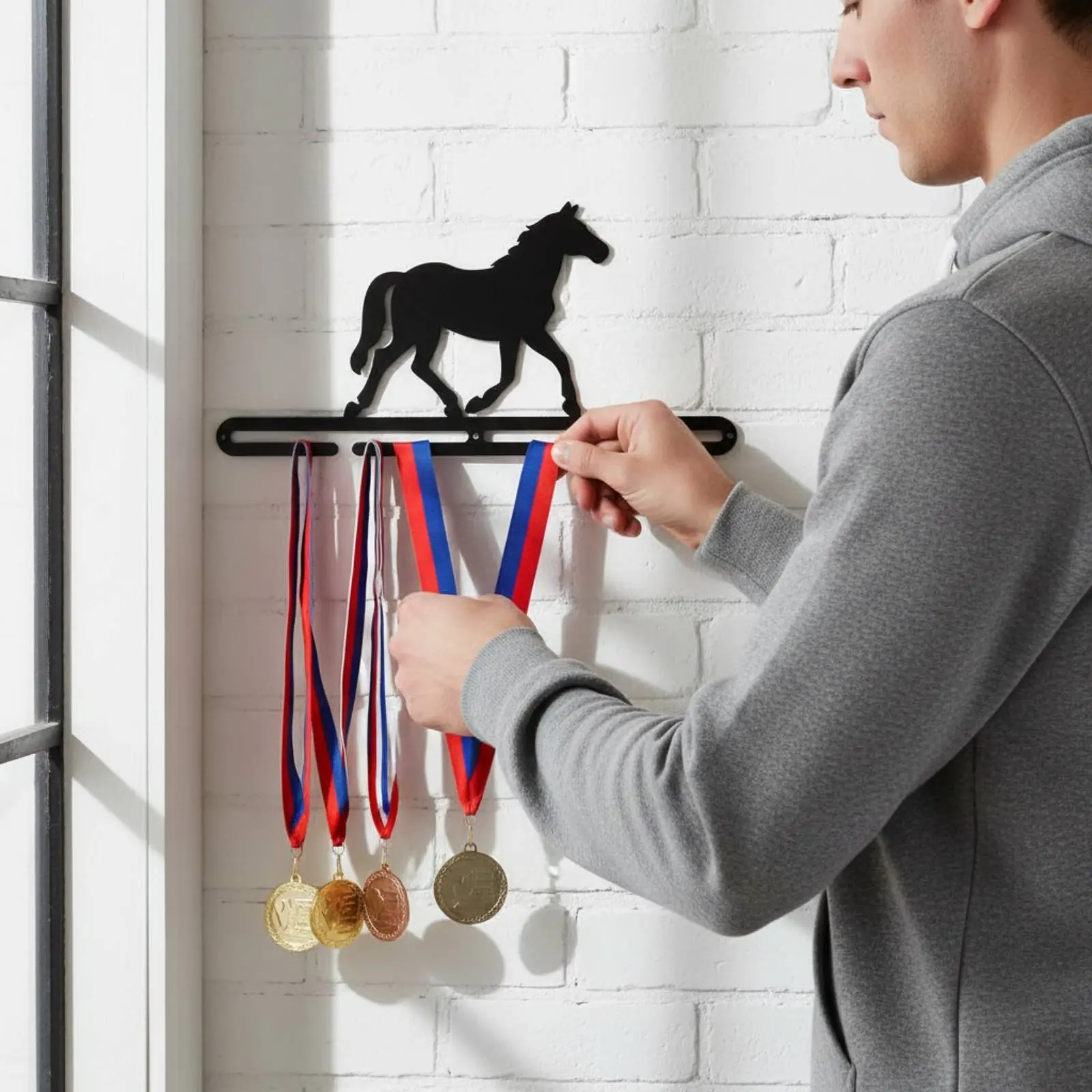 Horse Medal Hanger Iron Art Horse Award Display Rack Metal Medal Display Holder Space Saving Sports Decor for Gym
Horse Medal Hanger Iron Art Horse Award Display Rack Metal Medal Display Holder Space Saving Sports Decor for Gym