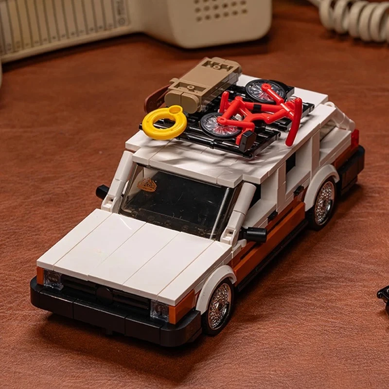Retro camper Camping car motor home MOC Building block model ornament Originality Puzzle assembly Toy Boy's Gift
Retro camper Camping car motor home MOC Building block model ornament Originality Puzzle assembly Toy Boy's Gift