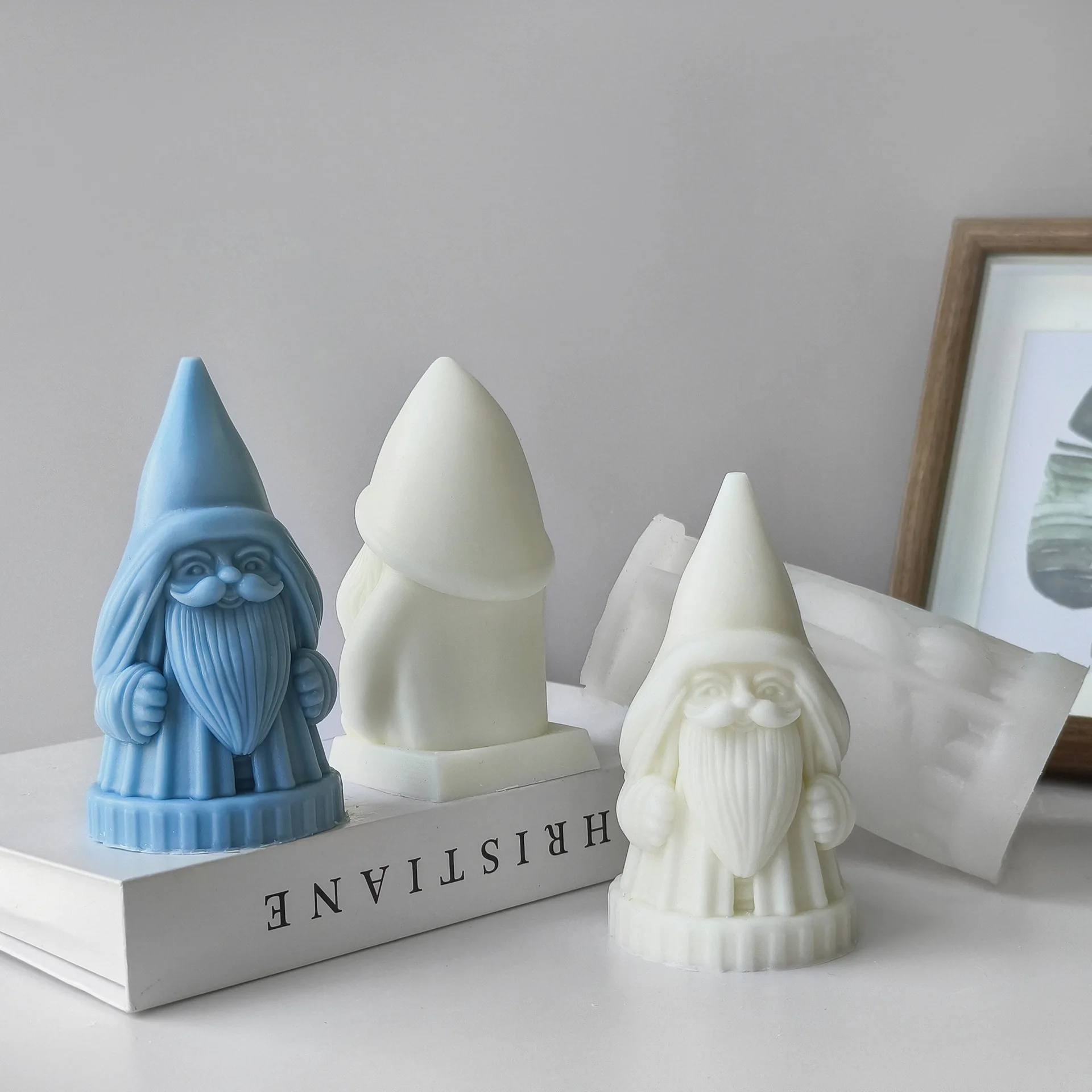 Christmas Santa Silicone Mold Handmade Aromatherapy Dwarf Candle Plaster Ornament Mould DIY Cute Dwarf Crafts Making Molds
Christmas Santa Silicone Mold Handmade Aromatherapy Dwarf Candle Plaster Ornament Mould DIY Cute Dwarf Crafts Making Molds